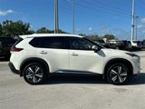 Used 2022 Nissan Rogue Platinum w/ Head-Up Display Package image 5
