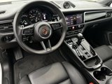 Used 2024 Porsche Macan image 4