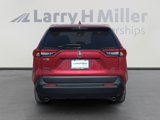 Used 2022 Toyota RAV4 LE image 4
