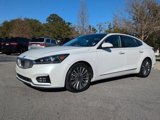 Used 2017 Kia Cadenza Technology image 2