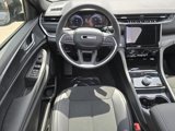 New 2025 Jeep Grand Cherokee L Altitude image 3