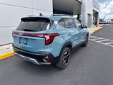 Used 2024 Kia Seltos EX image 4