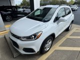 Used 2018 Chevrolet Trax LT w/ LT Convenience Package image 2