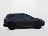 Used 2018 Toyota RAV4 LE image 4