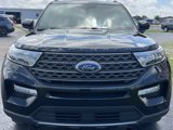 Used 2023 Ford Explorer XLT w/ Equipment Group 202A image 3