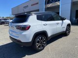 Used 2022 Jeep Compass Limited image 3