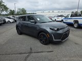 Used 2023 Kia Soul LX image 2