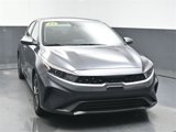 Used 2023 Kia Forte LXS image 2