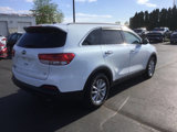 Used 2016 Kia Sorento LX image 6