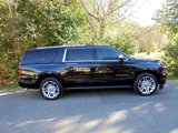 Used 2019 Chevrolet Suburban Premier w/ Premier Plus Edition image 6