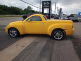 Used 2004 Chevrolet SSR w/ Preferred Equipment Group image 4