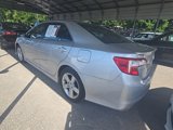 Used 2014 Toyota Camry SE image 4