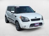 Used 2013 Kia Soul ! image 3