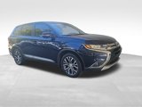 Used 2016 Mitsubishi Outlander SE image 2