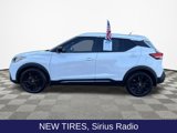 Used 2020 Nissan Kicks SR image 2