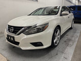 Used 2016 Nissan Altima 3.5 SL w/ 3.5 Technology Package image 4