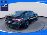 Used 2018 Toyota Camry SE image 5