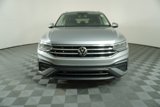 Used 2024 Volkswagen Tiguan SE image 2