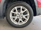 Used 2015 Jeep Cherokee Latitude w/ Comfort/Convenience Group image 3
