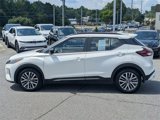 Used 2021 Nissan Kicks SR image 4