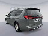 Used 2021 Chrysler Pacifica Touring-L image 4