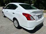 Used 2016 Nissan Versa SV image 5