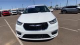 Used 2023 Chrysler Pacifica Touring-L image 4