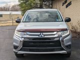 Used 2017 Mitsubishi Outlander ES image 2