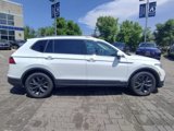 Used 2022 Volkswagen Tiguan SE image 4