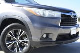 Used 2016 Toyota Highlander XLE image 3
