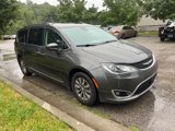 Used 2019 Chrysler Pacifica Touring-L Plus w/ Advanced Safetytec Group image 3