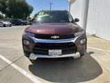 Used 2022 Chevrolet TrailBlazer LT w/ Driver Confidence Package image 2