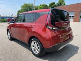 Used 2023 Kia Soul LX w/ LX Technology Package image 3