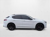 Used 2022 Alfa Romeo Stelvio Veloce image 4