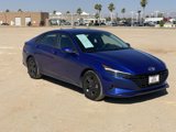 Used 2023 Hyundai Elantra SEL image 3