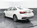 Used 2024 Volkswagen Jetta SE w/ Panoramic Sunroof Package image 3