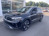 Certified 2024 Volkswagen Taos SE w/ Panoramic Sunroof Package image 3