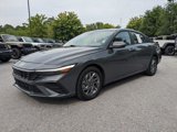 Used 2024 Hyundai Elantra SEL image 2
