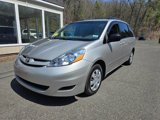 Used 2008 Toyota Sienna LE image 2