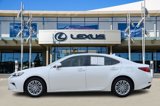 Used 2017 Lexus ES 350 Premium image 3