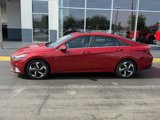 Used 2022 Hyundai Elantra Limited w/ Cargo Package image 5