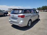 Used 2018 Kia Sedona L image 3