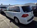Used 2012 Volkswagen Routan S image 4
