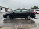 Used 2017 Hyundai Elantra SE image 5