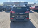 Used 2018 Jeep Cherokee Latitude w/ Safety Group image 5