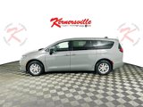 New 2025 Chrysler Pacifica Select image 4