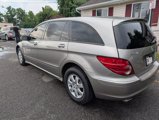Used 2006 Mercedes-Benz R 350 4MATIC image 2
