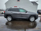 Used 2017 Jeep Cherokee Limited image 4