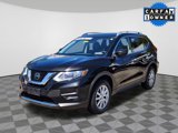 Certified 2018 Nissan Rogue SV w/ Premium Package image 2