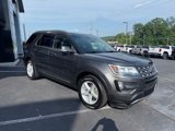 Used 2016 Ford Explorer XLT w/ Equipment Group 202A image 4
